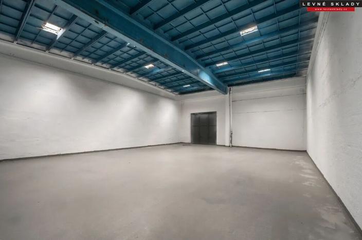 Pronájem skladu, Kolín, Ovčárecká, 2000 m2
