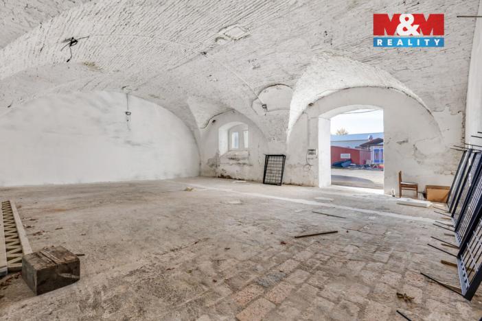 Pronájem skladu, Skuhrov, 150 m2