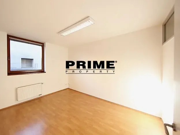 Pronájem kanceláře, Praha - Smíchov, Štefánikova, 83 m2