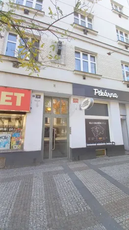 Pronájem bytu 1+1, Praha - Holešovice, Komunardů, 39 m2