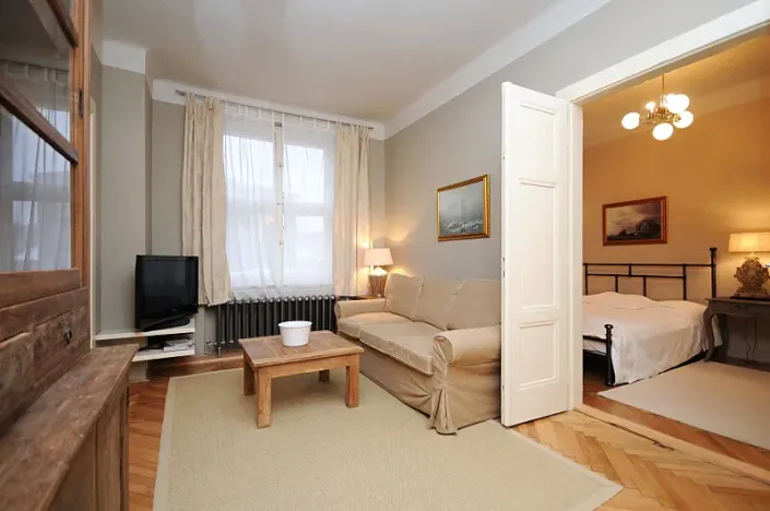 Pronájem bytu 2+1, Praha - Staré Město, Haštalská, 55 m2