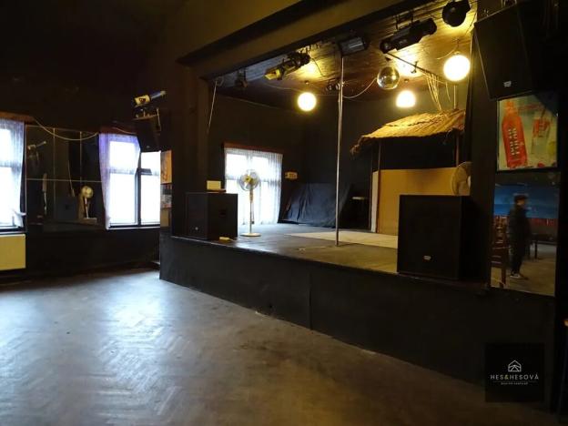 Prodej rodinného domu, Třebotov, Hlavní, 500 m2