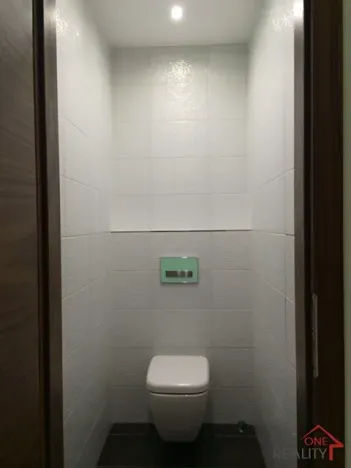 Pronájem bytu 4+kk, Zlín, Bratří Jaroňků, 85 m2