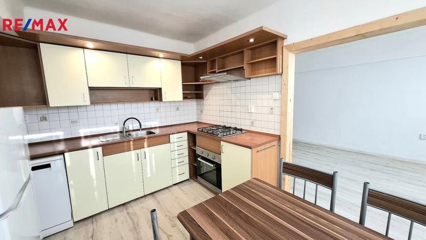 Pronájem bytu 2+1, Ostrava - Moravská Ostrava, Sokolská třída, 52 m2