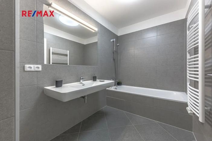 Prodej bytu 4+kk, Praha - Ruzyně, Stočesova, 101 m2