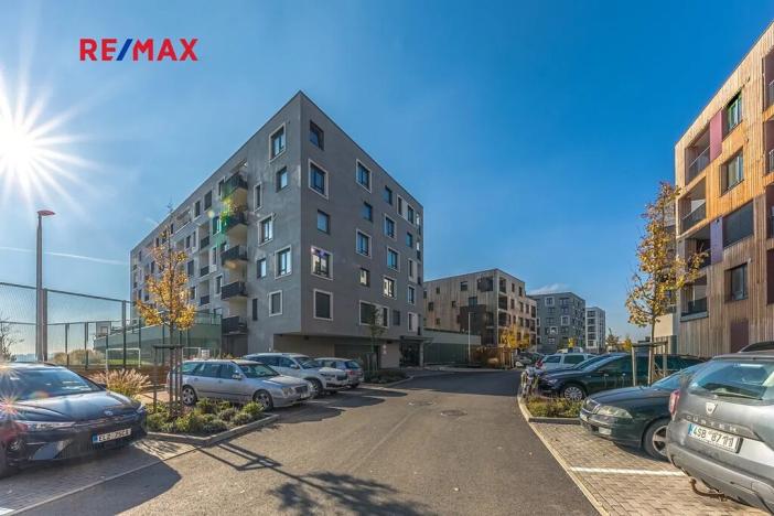 Prodej bytu 4+kk, Praha - Ruzyně, Stočesova, 101 m2