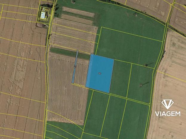 Prodej podílu pole, Dobrovice, 673 m2