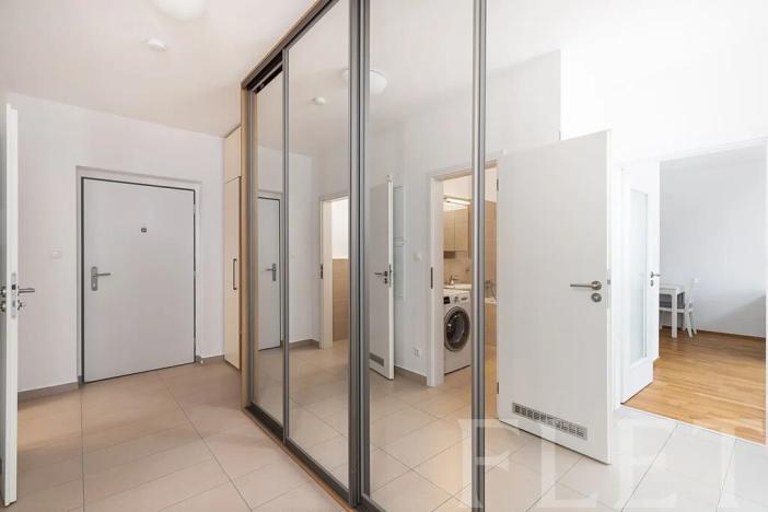 Pronájem bytu 2+kk, Praha - Jinonice, Pod stolovou horou, 57 m2