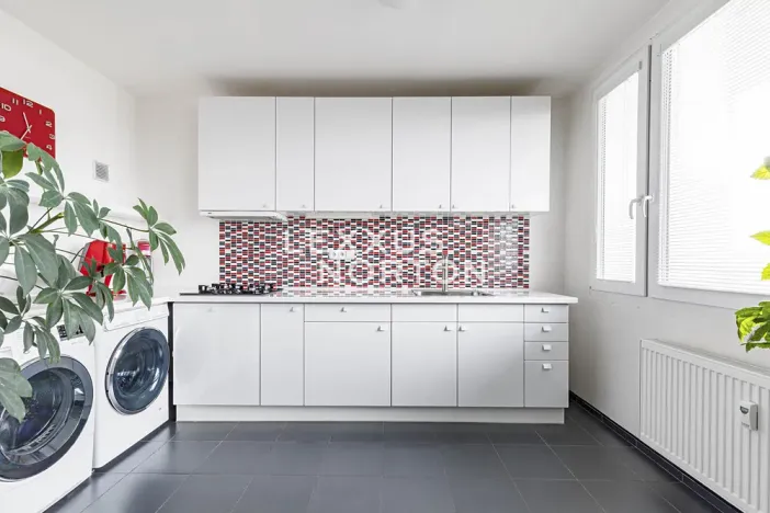 Pronájem bytu 3+kk, Praha - Vršovice, Baškirská, 70 m2