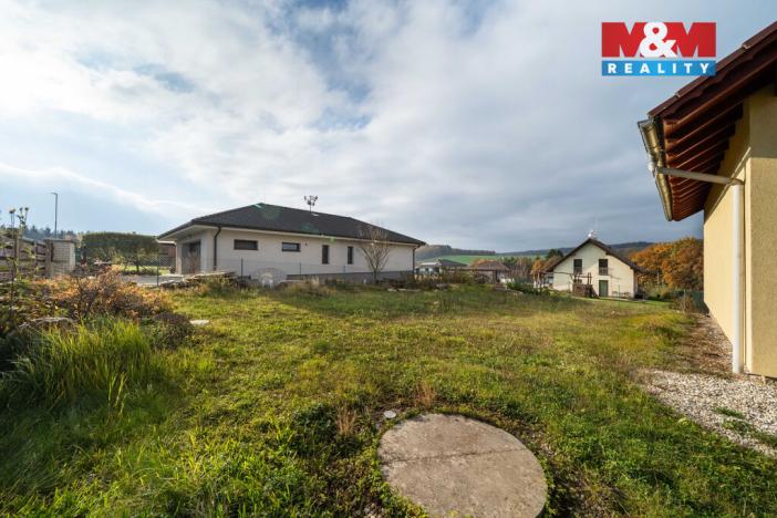 Prodej rodinného domu, Litohlavy, 185 m2