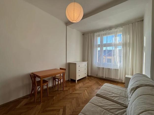 Pronájem bytu 3+kk, Praha - Smíchov, Na Skalce, 78 m2