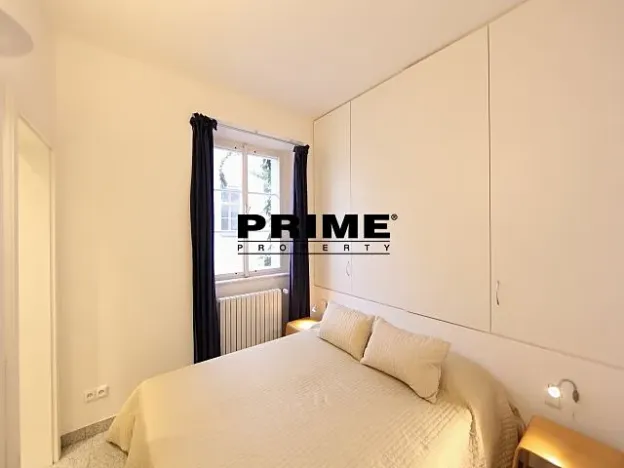 Pronájem bytu 3+1, Praha - Malá Strana, Hroznová, 73 m2