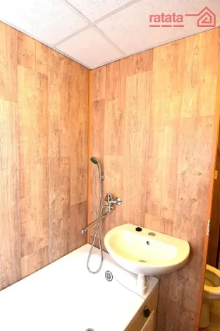 Pronájem bytu 3+1, Chomutov, Jirkovská, 64 m2