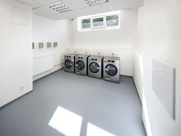 Prodej bytu 1+kk, Praha, Peroutkova, 23 m2