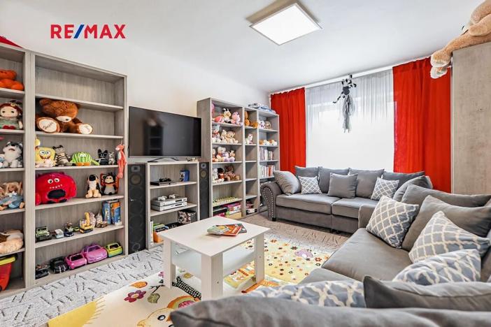 Prodej činžovního domu, České Velenice, Komenského, 247 m2