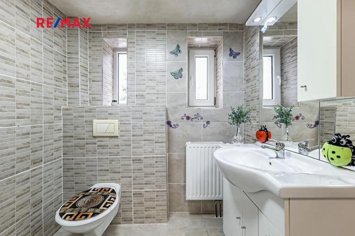 Prodej vily, České Velenice, Komenského, 247 m2