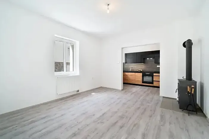 Prodej bytu 2+1, Hrádek nad Nisou, 52 m2