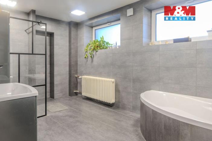 Prodej rodinného domu, Rusava, 240 m2