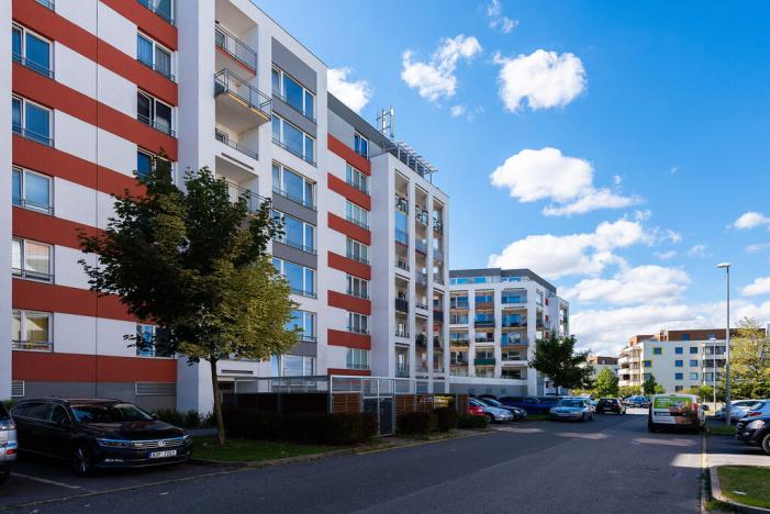 Pronájem bytu 1+kk, Praha - Zličín, Sazovická, 28 m2