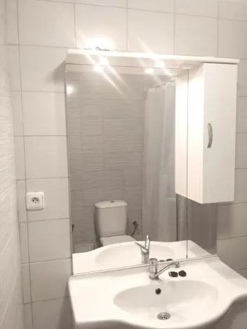 Pronájem bytu 1+kk, Zlín, Slovenská, 30 m2