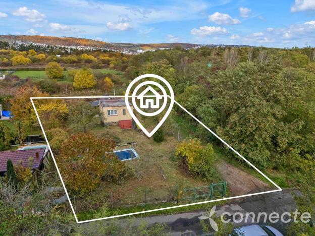 Prodej pozemku, Praha - Lipence, U žlábku, 1270 m2