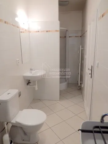 Pronájem kanceláře, Praha - Malá Strana, Karmelitská, 62 m2