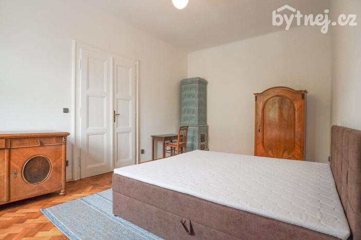 Pronájem bytu 2+1, Praha - Bubeneč, Puškinovo náměstí, 65 m2