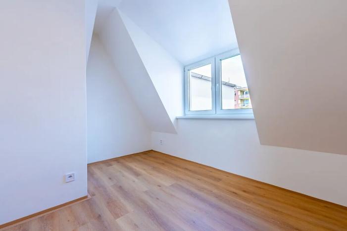 Pronájem bytu 1+1, Aš, Hlavní, 34 m2