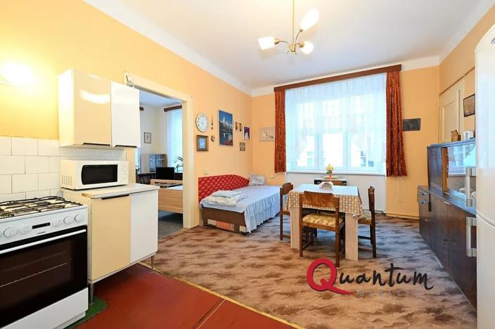 Pronájem bytu 1+1, Praha - Holešovice, Stupkova, 53 m2