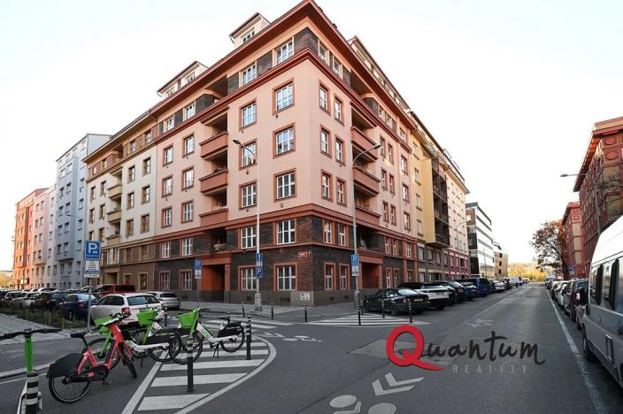 Pronájem bytu 1+1, Praha - Holešovice, Stupkova, 53 m2