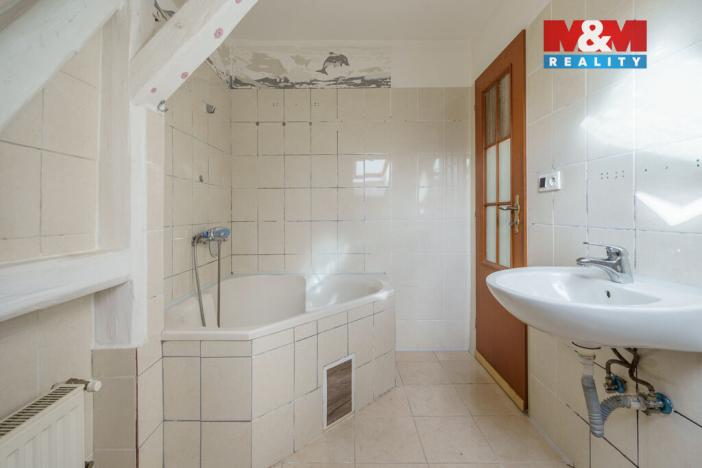 Prodej činžovního domu, Karlovy Vary - Bohatice, Jáchymovská, 700 m2