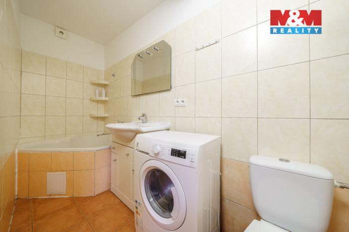 Prodej činžovního domu, Karlovy Vary - Bohatice, Jáchymovská, 700 m2