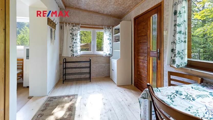 Pronájem chaty, Zákupy, 41 m2