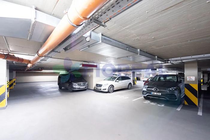 Pronájem kanceláře, Praha - Vinohrady, Korunní, 280 m2