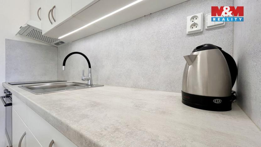 Pronájem bytu 2+kk, Nymburk, Generála Antonína Sochora, 41 m2