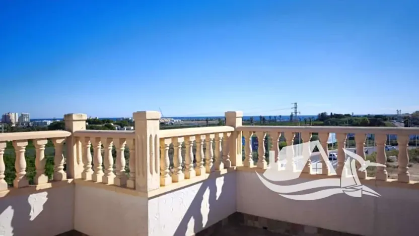 Prodej vily, Torrevieja, Španělsko, 125 m2