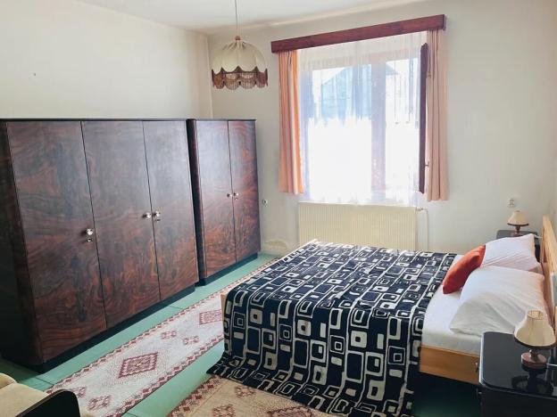 Prodej rodinného domu, Kamenné Žehrovice, Revoluční, 280 m2