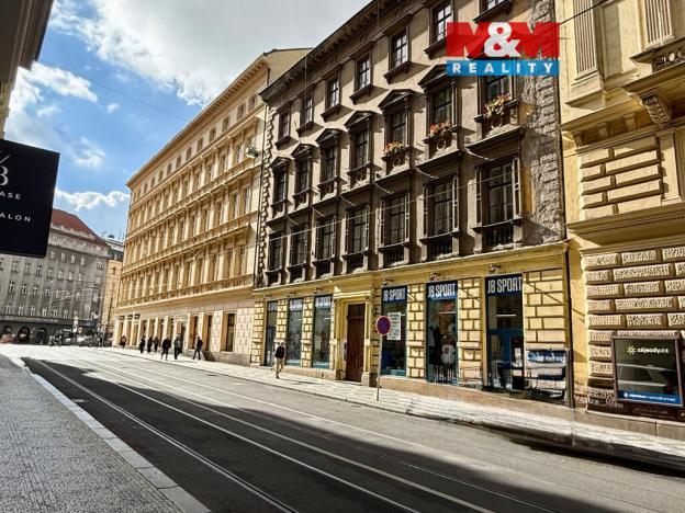 Prodej bytu 3+1, Praha, Dlážděná, 145 m2