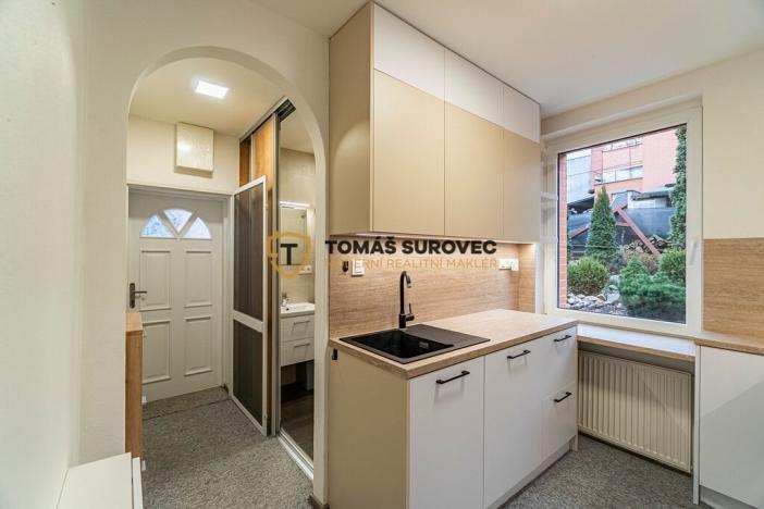 Pronájem rodinného domu, Zlín, třída Tomáše Bati, 96 m2