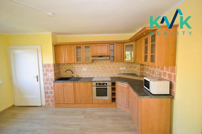 Prodej bytu 5+1, Ostrov, Lipová, 125 m2