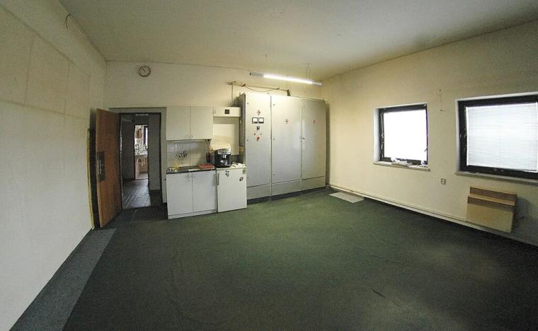 Prodej výrobních prostor, Stříbro, 300 m2