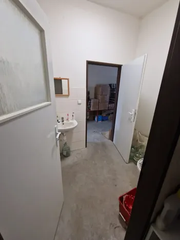 Prodej výrobních prostor, Nový Bor, Lipová, 286 m2