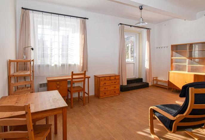 Pronájem kanceláře, Praha - Vinohrady, Benešovská, 38 m2