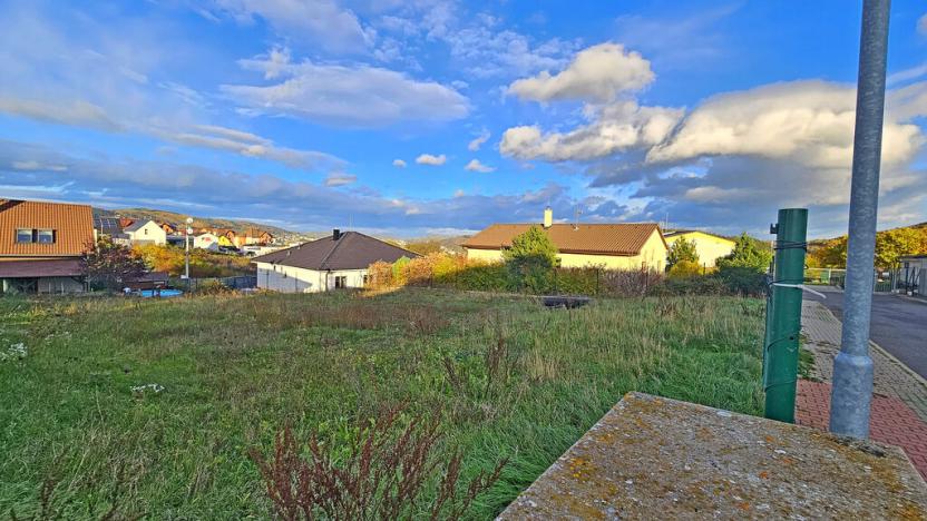 Prodej pozemku, Králův Dvůr - Levín, Na Vyhlídce, 629 m2