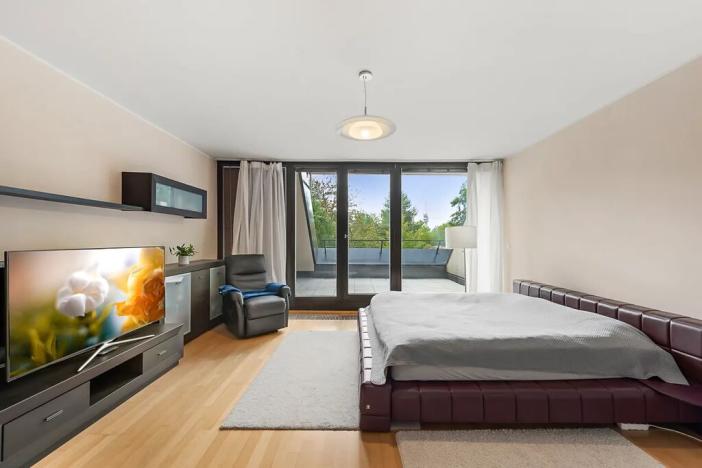 Pronájem bytu 1+kk, Praha - Žižkov, Ke kapslovně, 51 m2