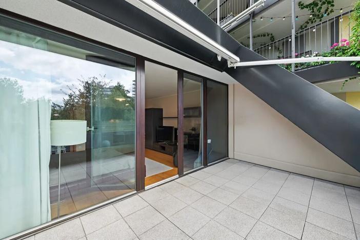 Pronájem bytu 1+kk, Praha - Žižkov, Ke kapslovně, 51 m2