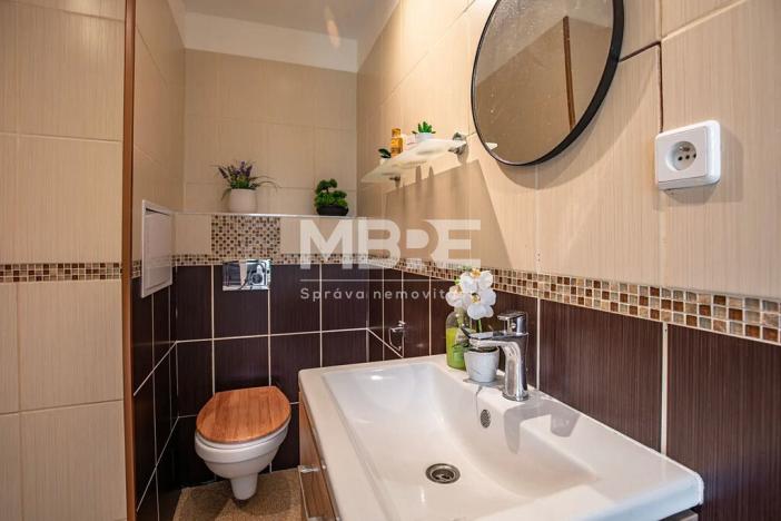 Pronájem bytu 2+1, Meziboří, Nad parkem, 61 m2