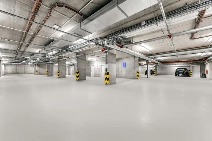 Pronájem garážového stání, Praha - Žižkov, Olgy Havlové, 14 m2