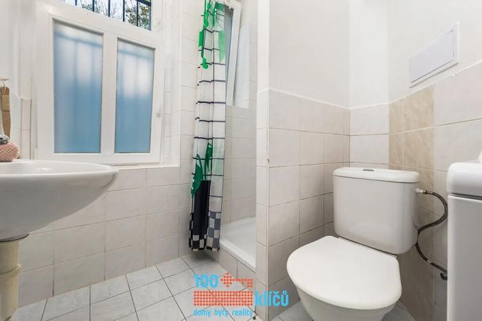 Pronájem bytu 1+kk, Praha - Holešovice, U Uranie, 26 m2