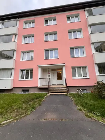 Prodej bytu 2+1, Karlovy Vary, Maďarská, 61 m2